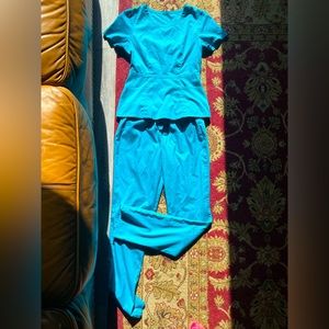 Teal Jaanuu Scrub Set
